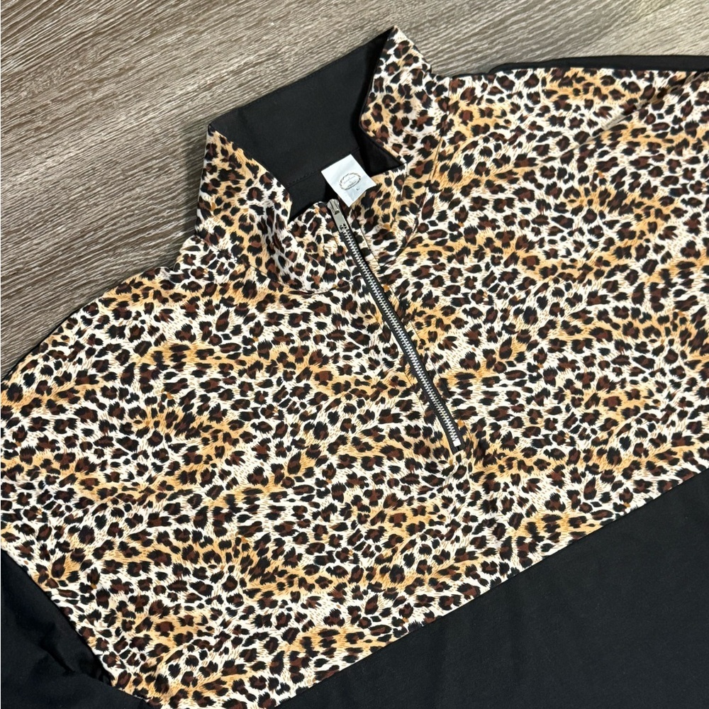 Leopard Print Zip-Up Quarter Zip Long Sleeve‎ Top Animal Print